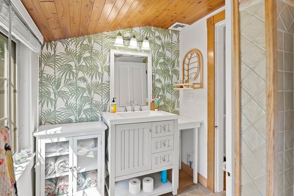 Bathroom, Interior, Wooden Ceilings