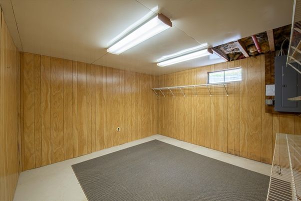 Empty room, Interior, Wooden Walls