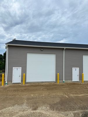 Detached Garage, Exterior