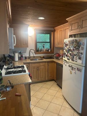 Interior, Kitchen, Recessed Lighting, Wooden Ceilings