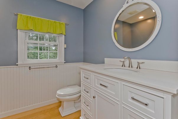 Bathroom, Interior, Recessed Lighting, Wood Texture Flooring