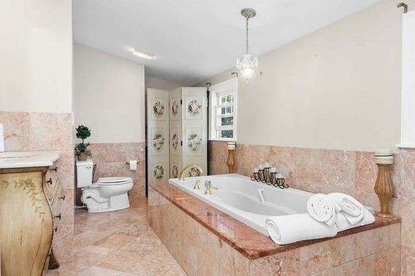 Bathroom, Interior, Pendant Lights
