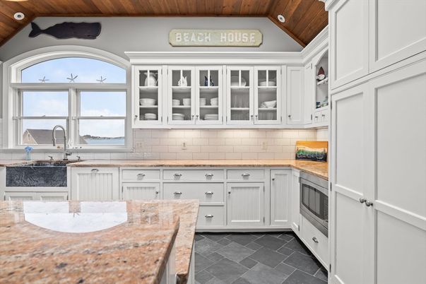 Interior, Kitchen, Wooden Beams, Wooden Ceilings