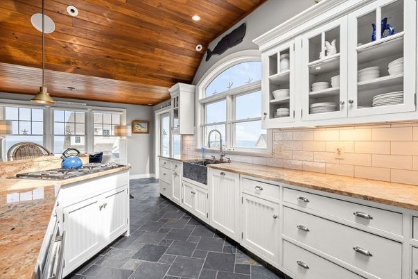 Interior, Kitchen, Pendant Lights, Recessed Lighting, Wooden Ceilings