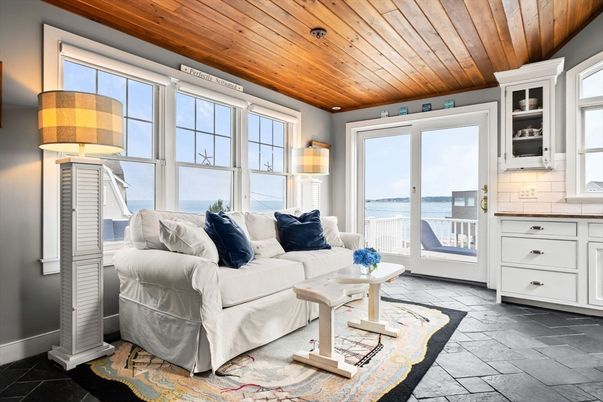 Interior, Living room, Water, Wooden Ceilings