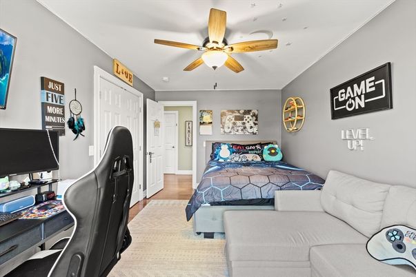 Bedroom, Home Office, Interior, Wood Texture Flooring