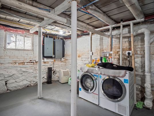 Interior, Washer