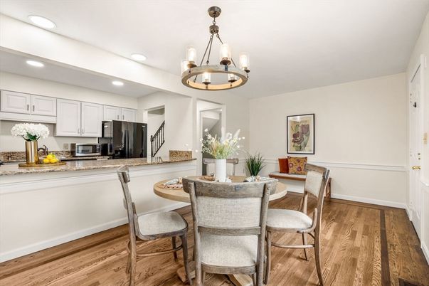 Chandelier, Dining room, Interior, Kitchen, Recessed Lighting, Wood Texture Flooring