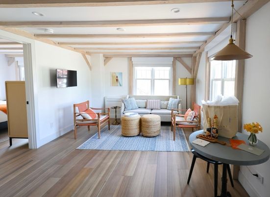 Interior, Living room, Pendant Lights, Recessed Lighting, Wooden Beams, Wood Texture Flooring