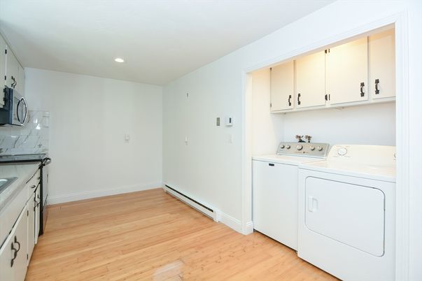 Interior, Recessed Lighting, Utility Closets, Washer, Wood Texture Flooring