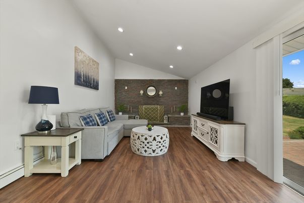 Interior, Living room, Recessed Lighting, Stone Walls, Wood Texture Flooring