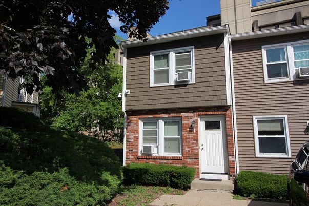 Exterior, Facade, Brick Facade, Rowhouse