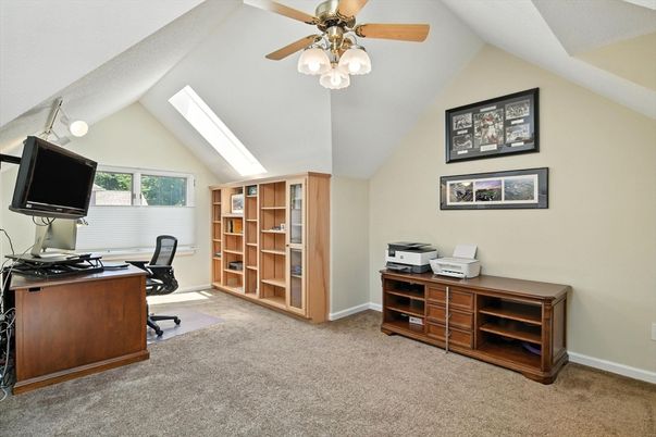 Home Office, Interior
