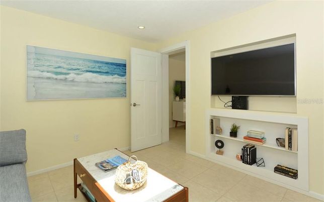 Interior, Recessed Lighting