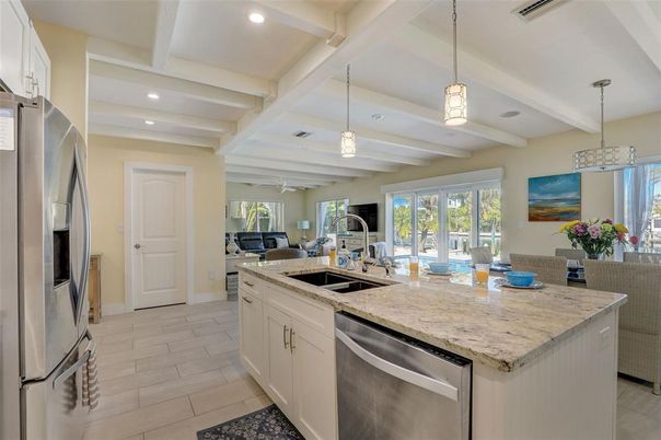 Interior, Kitchen, Pendant Lights, Recessed Lighting, Stainless Steel Appliances