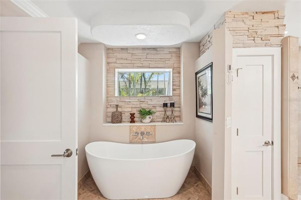 Bathroom, Free Standing Baths, Interior, Recessed Lighting