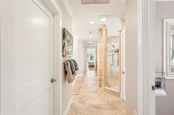 Bathroom, Interior, Recessed Lighting