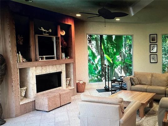 Fireplace, Interior, Living room, Recessed Lighting