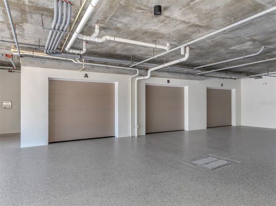 Garage, Interior