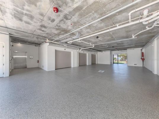 Garage, Interior