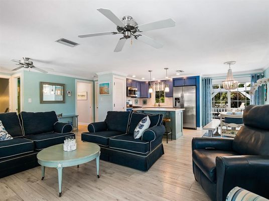 Chandelier, Dining room, Interior, Kitchen, Living room, Pendant Lights, Stainless Steel Appliances, Wood Texture Flooring