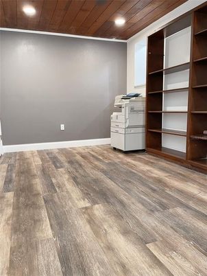 Interior, Recessed Lighting, Wooden Ceilings, Wood Texture Flooring