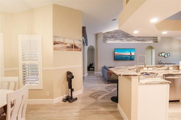 Interior, Kitchen, Wood Texture Flooring, Recessed Lighting, Dining room