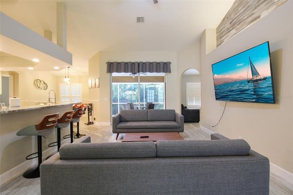 Interior, Kitchen, Wood Texture Flooring, Recessed Lighting, Living room, Dining room, Pendant Lights