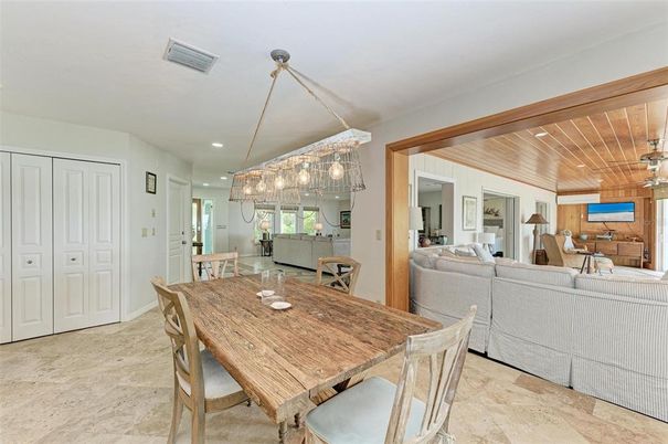 Chandelier, Dining room, Interior, Living room, Pendant Lights, Recessed Lighting, Wooden Ceilings