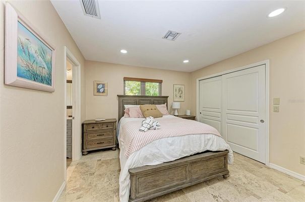 Bedroom, Interior, Recessed Lighting