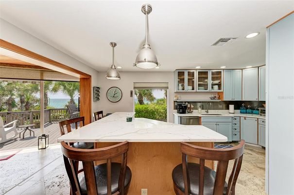 Dining room, Interior, Kitchen, Pendant Lights, Recessed Lighting, Water