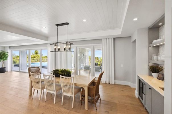 Dining room, Interior, Pendant Lights, Recessed Lighting, Water, Wood Texture Flooring