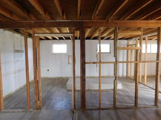 Empty room, Interior, Wooden Beams, Wooden Ceilings, Wood Texture Flooring