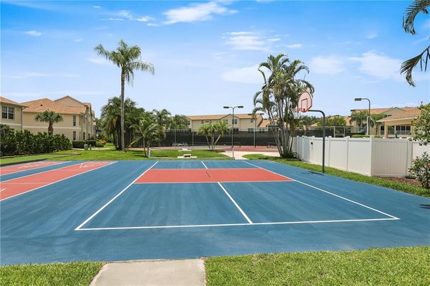 Exterior, Tennis Courts