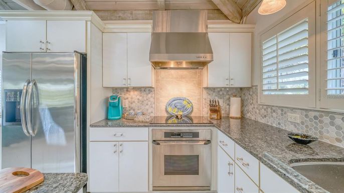 Interior, Kitchen, Stainless Steel Appliances