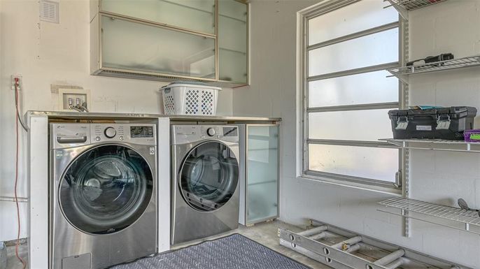 Interior, Utility Closets, Washer