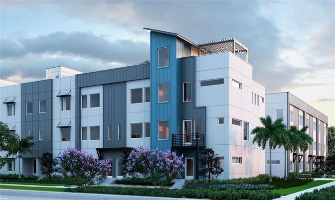 Exterior, Facade, Modern