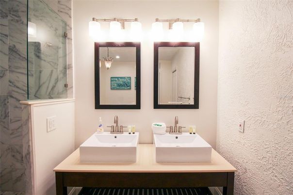 Interior, Bathroom, Marble Walls, Ceramic Tile
