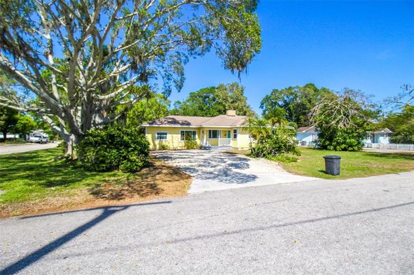 Exterior, Backyard