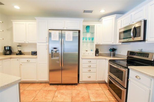 Interior, Kitchen, Recessed Lighting, Stainless Steel Appliances, Ceramic Tile