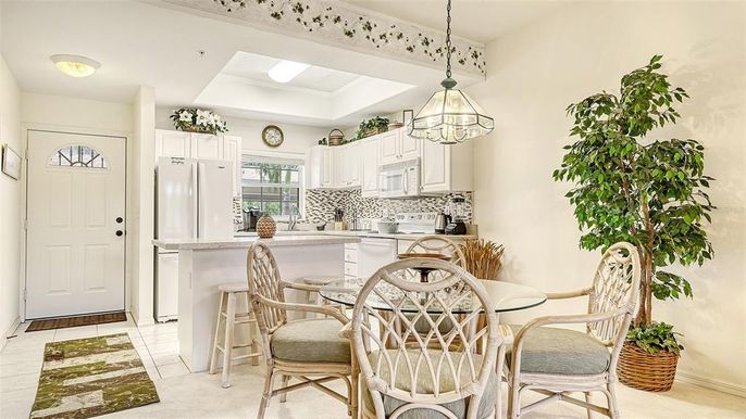 Interior, Kitchen, Pendant Lights