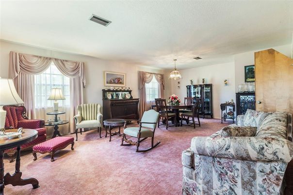 Chandelier, Dining room, Interior, Living room