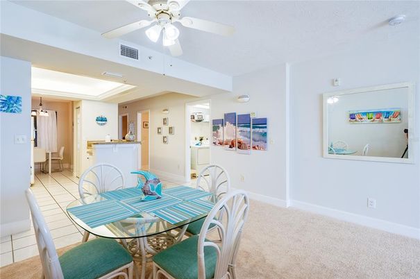 Dining room, Interior, Pendant Lights