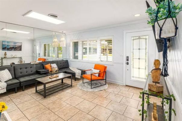 Chandelier, Interior, Living room, Recessed Lighting