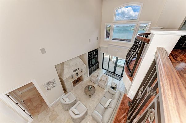 Interior, Living room, Water