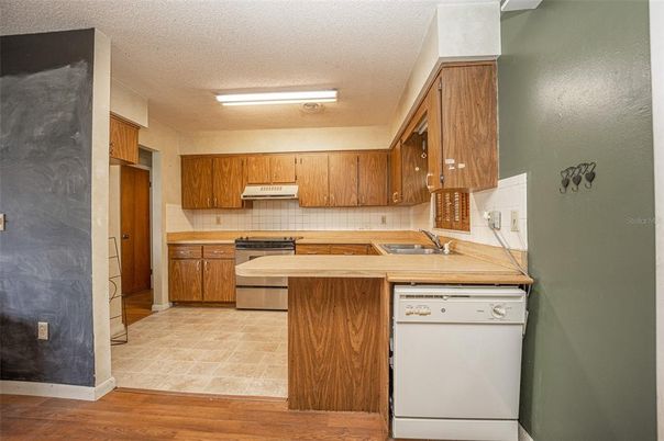 Interior, Kitchen, Wood Texture Flooring