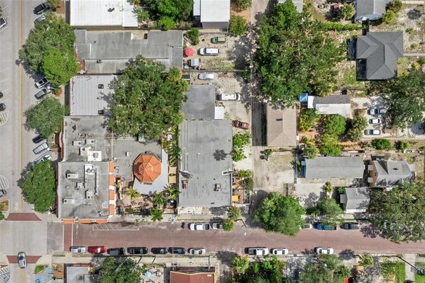 Exterior, Drone