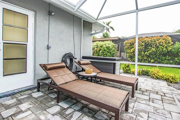 Glass Ceilings, Interior, Sun Room