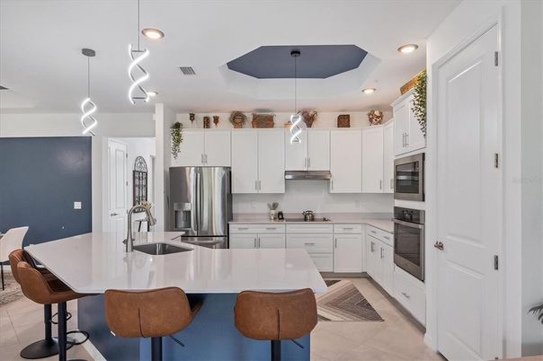 Interior, Kitchen, Pendant Lights, Recessed Lighting, Stainless Steel Appliances