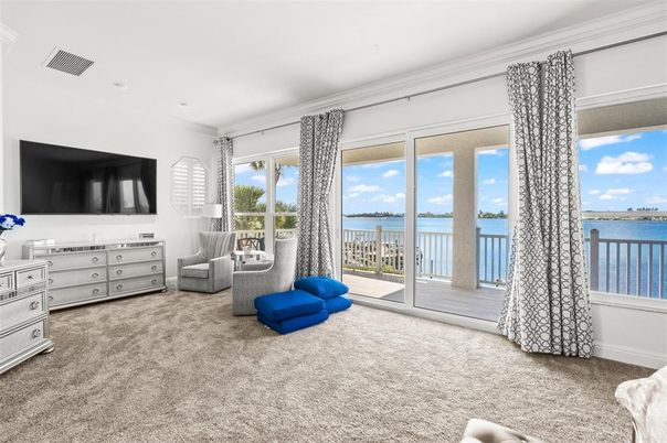 Interior, Recessed Lighting, Water